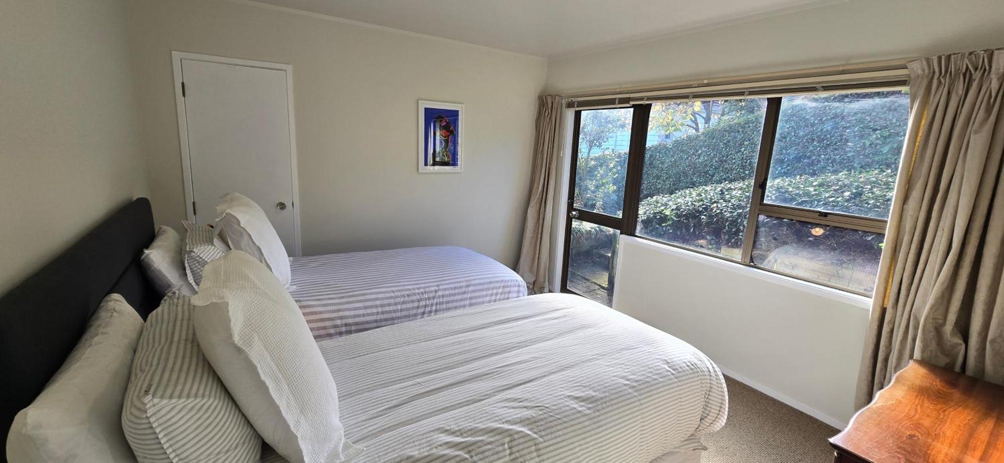 2 Bedroom Home, City And Sea Views Auckland Bagian luar foto