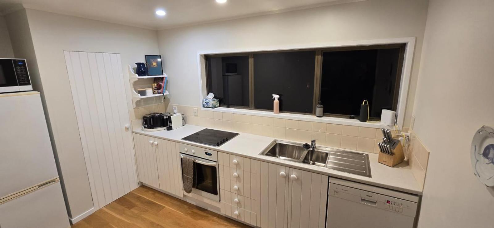 2 Bedroom Home, City And Sea Views Auckland Bagian luar foto